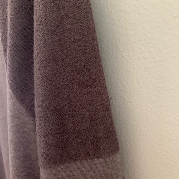 Lou & Grey “Double Play Tunic” raglan sweatshirt - Picture 4 of 8